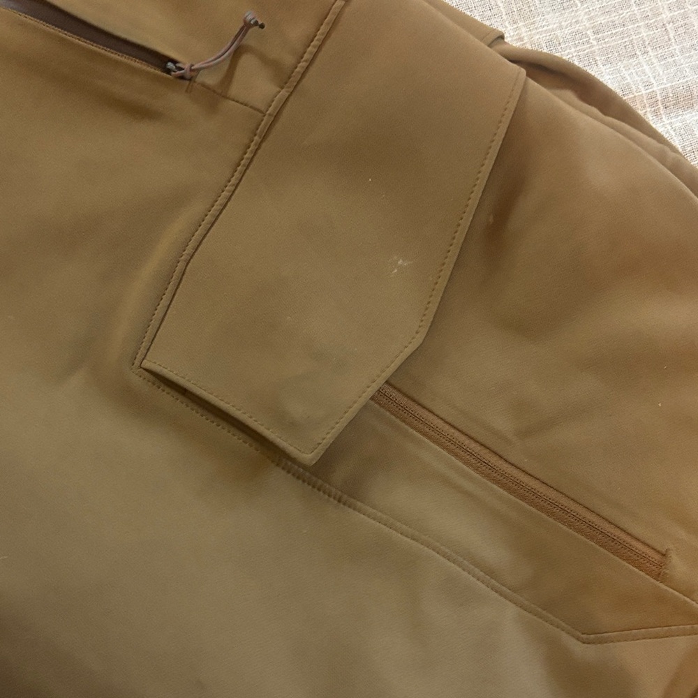 Sitka Mountain Pant in Color Dirt - Picture 8 of 9